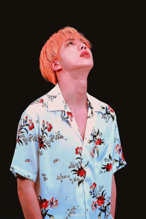 Wallpaper Bts, Bts Love Yourself, Photo Sketch, Korean Boy, Seokjin Bts, Worldwide Handsome, Epiphany, Bts Jin, Bts Bangtan Boy