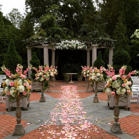 Have the wedding of your dreams in the English Garden at Crest Hollow Country Club. #CrestHollow #CrestHollowCountryClub Crest Hollow Country Club Wedding, English Garden Style, Flower Bed Borders, English Garden Wedding, Famous Gardens, Garden Venue, Rose Varieties, Formal Garden, Long Island Ny