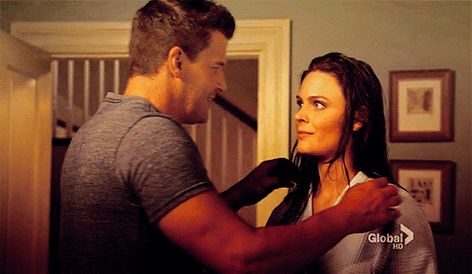 Bones, Temperance Brennan and Seeley Booth, played by Emily Deschanel and David Boreanaz Bones Brennan, Booth Bones, Bones Booth And Brennan, Temperance Bones, Seeley Booth, Temperance Brennan, Bones Tv Series, Booth And Bones, Booth And Brennan