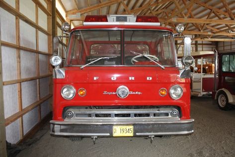 1964 Ford C850 Fire for sale - Portland , OR | OldCarOnline.com Classifieds Fire Trucks For Sale, Vintage Cars For Sale, Vintage Mustang, Car Salesman, Mustang For Sale, Built Ford Tough, 1964 Ford, Old Car, Luxury Suv