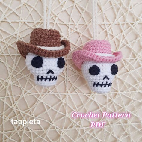 Cowboy Skull charm crochet pattern, Car hanging cowboy skull | Inspire Uplift Skull Cowboy Hat, Cowboy Hat Crochet, Skull Crochet Pattern, Western Party Decorations, Invisible Join, Skull Crochet, Skull Cowboy, Charm Crochet, Crochet Increase