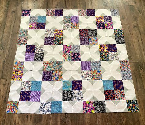 Arkansas Crossroads Free Quilt Pattern, Arkansas Crossroads Quilt Pattern, Arkansas Crossroads Quilt, Easy Patchwork Quilt, Crossroads Quilt, Valor Quilts, Quilt Journal, Easy Patchwork, 4 Patch Quilt