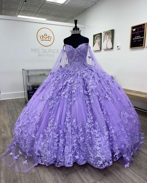 Butterfly Quince Dress, Butterfly Quinceanera Dress, Purple Quince Dress, Lavender Quinceanera Dresses, Lavender Quinceanera, Dress With Butterflies, Purple Ball Gown, Purple Quinceanera, Purple Quince