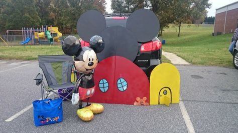 Trunk Or Treat Ideas Mickey Mouse, Mickeys Not So Scary Trunk Or Treat, Mickey Mouse Clubhouse Trunk Or Treat, Mickey Mouse Trunk Or Treat Ideas, Mickey Mouse Halloween Trunk Or Treat, Mickey Trunk Or Treat, Trunk Or Treat Mickey Mouse, Cars Trunk Or Treat Disney, Mickey Mouse Trunk Or Treat