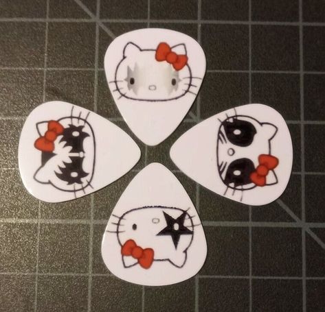 HELLO KITTY KISS FACES GUITAR PICKS - SET OF FOUR - FULL COLOR! | eBay Guitar Decoration Ideas, Cute Guitar Picks, Sanrio Guitar, Hello Kitty Kiss, Hello Kitty Guitar, Cool Guitar Picks, Guitar Decorations, Pick Guitar, Dream Guitar