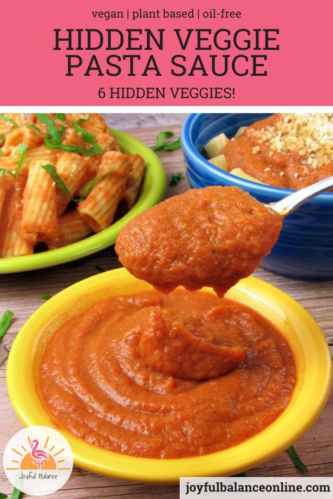 This Hidden Veggie Pasta Sauce tastes like the garlicy tomato sauce of your dreams, and has tons of nutrients packed in from the 6 hidden veggies! Super simple to make and so delicious. Toss it onto your favorite pasta and dig in! Hidden Veggie Pasta Sauce, Hidden Veggie Pasta, Roasted Veggie Pasta, Veggie Pasta Sauce, Vegan Dinner Recipes Easy, Pan Recipe, Pan Sauce, Vegan Pasta Recipes, Easy Vegan Dinner