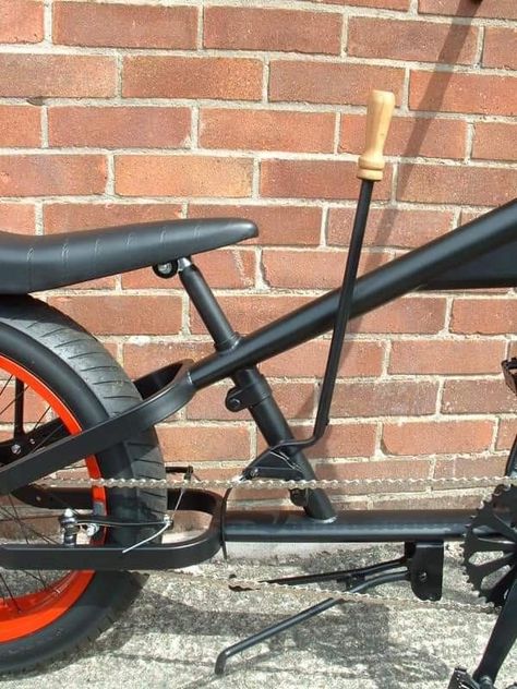 Custom Beach Cruiser, Banana Seat Bike, Schwinn Cruiser, Bike Chopper, Electric Bikes For Sale, Rat Rod Bike, Bicycle Diy, Bicycle Engine, Custom Paint Motorcycle