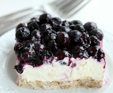 Magnolia Bakery Blueberry Jamboree Trifles Desserts, Blueberry Jamboree, Dessert Casseroles, Refrigerator Desserts, Blueberry Delight, Biscuits Graham, Coconut Dessert, Cheesecake Lovers, Blueberry Sauce