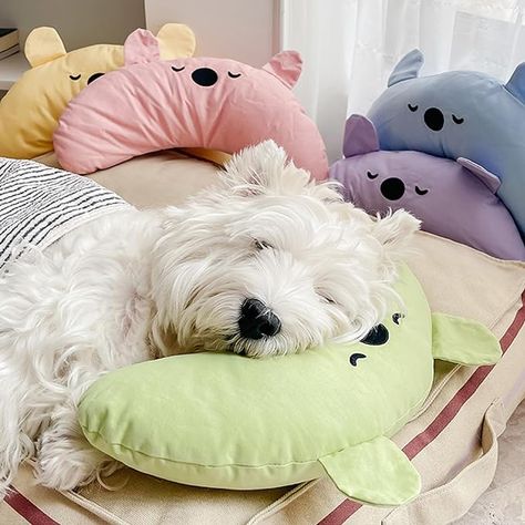 Pet Supplies : leasote Pet Neck Pillow for Cats Dogs, Cute Cartoon Bear Shape Dog Neck Pillow, U-Shaped Pillow for Pet Cervical Protection Sleeping Improve, Detachable Machine Washable Pet Calming Toy Green : Amazon.com Dog Pillows, Relaxed Dog, Pet Pillow, Cute Cartoon Bear, Bear Shape, U Shaped Pillow, Bear Pillow, Sleeping Puppies, Dog Bed Furniture