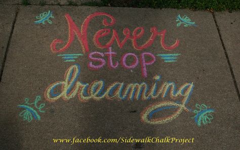 School Positivity, Chalk Messages, Chalk Art Quotes, Sidewalk Chalk Art Ideas, Outside Games For Kids, Chalk The Walk, Keep The Quote, Sidewalk Chalk Ideas, Craft Painting Ideas