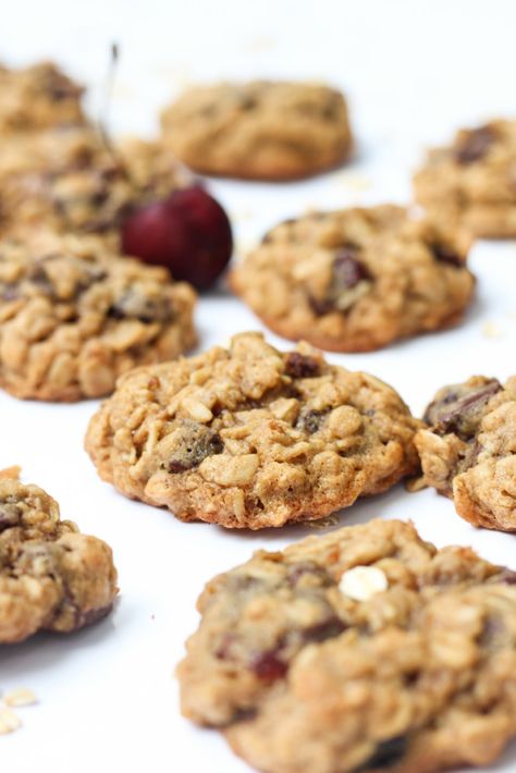 Chocolate Cherry Oatmeal Cookies - Cupcakes for Dinner Chocolate Cherry Oatmeal, Cherry Oatmeal Cookies, Cherry Oatmeal, Chocolate Oatmeal Cookies, Cherry Chocolate, Cinnamon Oatmeal, Chocolate Oatmeal, Dried Cherries, Brownie Bar