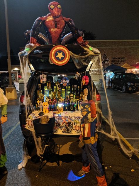 Marvel Avengers Trunk Or Treat Ideas, Trunk Or Treat Avengers, Captain America Trunk Or Treat, Spidey And Friends Trunk Or Treat, Trunk Or Treat Superhero Theme, Avengers Trunk Or Treat, Super Hero Trunk Or Treat Ideas, Marvel Trunk Or Treat, Spider Man Trunk Or Treat