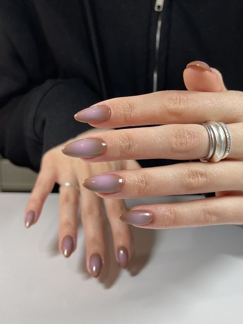 Chic and Trendy: January Nails Color 2024 16 Ideas Nails And Rings, Airbrush Nails, Nagel Inspo, Dream Nails, Fire Nails, Funky Nails, Minimalist Nails, Chic Nails, Dope Nails