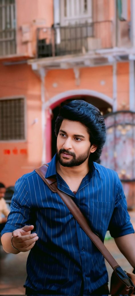 Nani New Movie Pics, Nani Actor Photos, Nani Pics Hero, Nani Actor, Natural Star Nani, Raghava Lawrence, Hd Cover Photos, New Movie Images, Drawings For Boyfriend