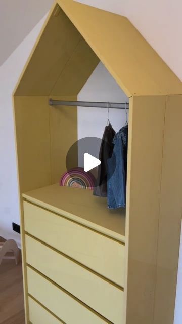 Ikea Malm Bed Hack Kids Rooms, Malm Dresser Makeover, Malm Hack, Ikea Malm Bed, Cl Instagram, Malm Bed, Organizing Clothes, Malm Dresser, Ikea Malm