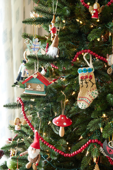 World Market is your one-stop shop for the best selection of Mix + Match Holiday Ornaments! Choose from traditional and classic to eclectic and whimsical and create a beautiful and festive Christmas look to fit your home's holiday style. #WorldMarket Christmas Look, Christmas Entertaining, Unique Christmas Ornaments, 2024 Christmas, Festive Decor, Holiday Style, Holiday Entertaining, World Market, Unique Christmas