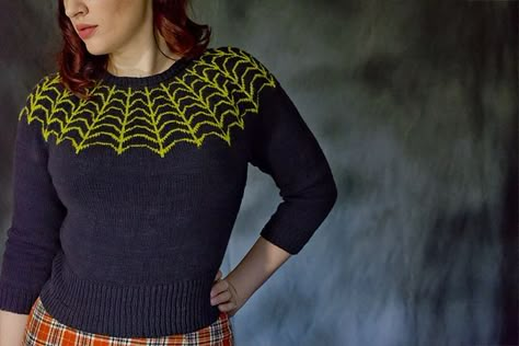 Halloween Sweater, Crochet Skirt, Knit Stitch Patterns, Knitted Poncho, Sweater Knitting Patterns, Knit Stitch, Yarn Needle, Sweater Pattern, Machine Knitting