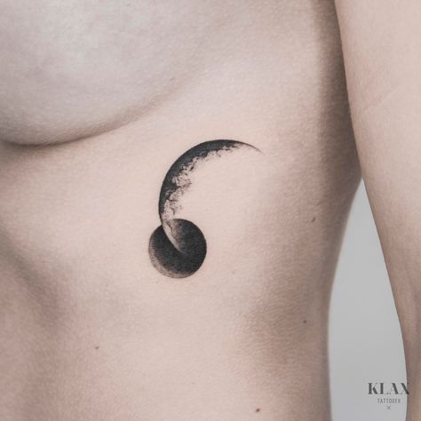 Planet Head Tattoo, Moon And Mars Tattoo, Black Hole Tattoo Minimalist, Worm Hole Tattoo, Creepy Moon Tattoo, Astronomy Tattoo Minimalist, Black Hole Sun Tattoo, Moon Dotwork Tattoo, Abstract Moon Tattoo