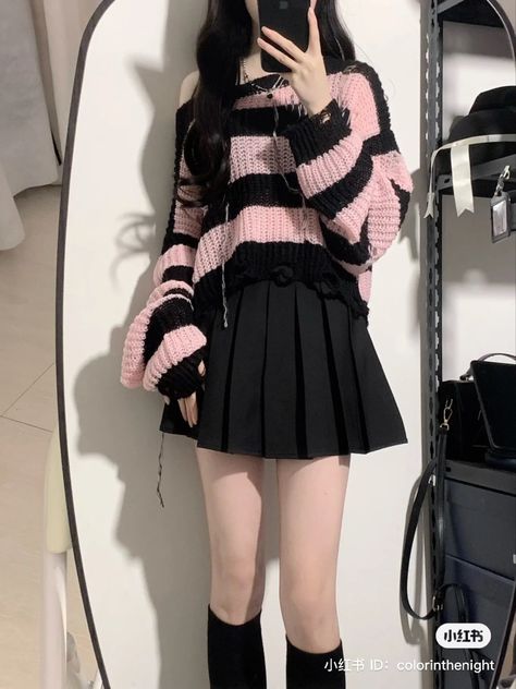 Korean Pinterest, Kawaii Outfit Ideas, 일본 패션, Girl Korean, 사진 촬영 포즈, Rock Outfit, Cute Dress Outfits, Korean Casual Outfits, Girl Attitude