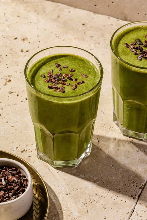 Mint Chip Smoothie, Weekend Breakfast Recipes, Homemade Drinks Recipes, Healthy Birthday Cakes, Quick Smoothies, Vegan Diet Recipes, Mint Smoothie, Dairy Free Cookies, Healthy Sweet Treats