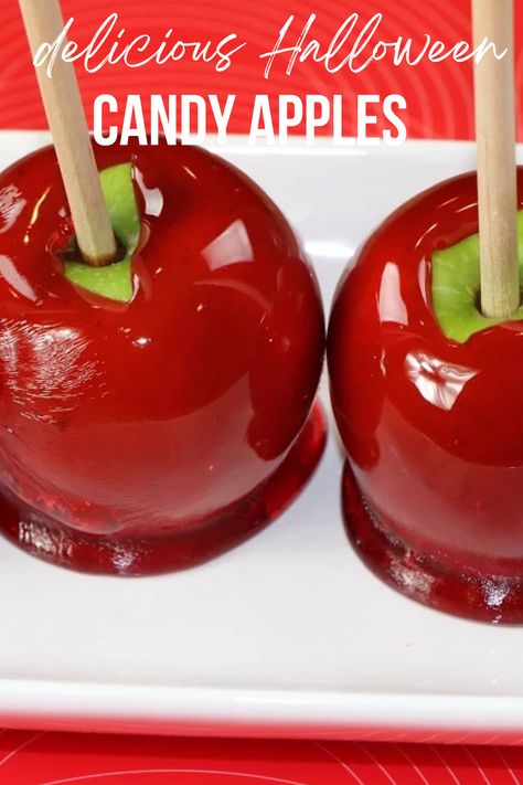 This is the best candy apple recipe by far. Try these Delicious Halloween Candy Apples. Soft Candy Apples, How To Make Candy Apples, Candy Apples Recipe, Make Candy Apples, Candy Apples Diy, Halloween Candy Apples, How To Make Candy, Candy Apple Recipe, Easy Candy