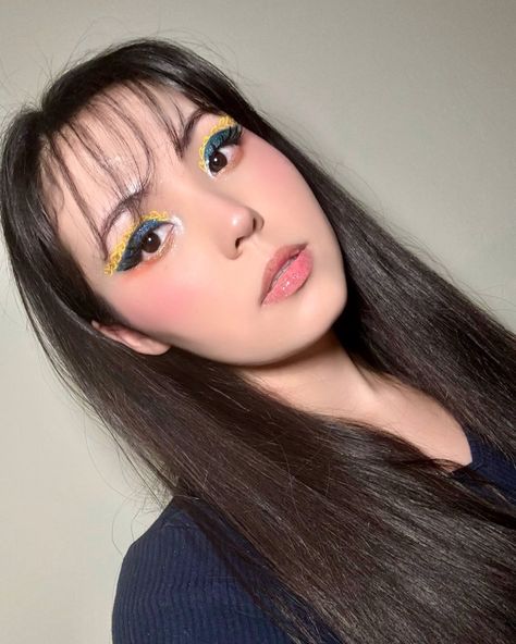 Sailor Venus Makeup ! What anime character should I do makeup inspired by next? Products Used (PR/Gifted=*) Base @cliocosmetics_global foundation @kosas concealer and setting powder @saiebeauty dew blush shade chilly @colourpopcosmetics from the moon blush* @fentybeauty highlighter shade how many carats?! Eyes Colourpop Matte about Hue Palette*, gel liner, and glitter shade Gold Dust* @yvaexpressions magical guardians glimmer duochrome palette* @flowerknows_global eyeliner* (CODE: C... Venus Makeup, Kosas Concealer, Makeup Inspired, Gold Dust, Sailor Venus, Gel Liner, Setting Powder, Highlighter, Anime Character