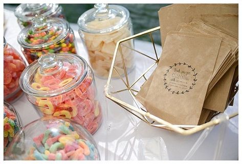 Wedding Candy Bar Favors, Candy Bar Table Wedding, Candy At Wedding, Candy Bar For Wedding, Candy Bar At Wedding, Small Candy Bar, Wedding Sweet Bar, Wedding Table Snacks, Candy Bar Wedding Favors