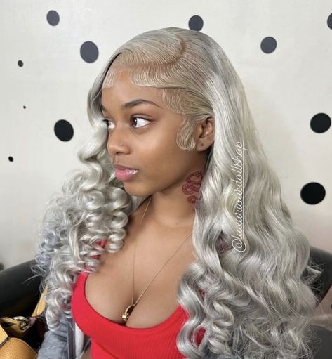 Grey Lace Front Wigs Black Women, Silver Hair Black Women, Silver Wigs For Black Women, Grey Wigs For Black Women, Gray Wigs For Black Women, Silver Lace Front Wig, Gray Wig, Wig Tutorial, Curly Lace Wig