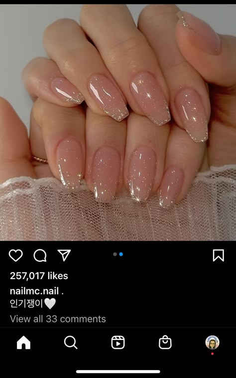 Soft Gel Nails Design, Gel Nails Design, Champagne Nails, Nails Acrylic Short, Nails Ombre, Pointy Nails, Soft Gel Nails, Graduation Nails, Formal Nails