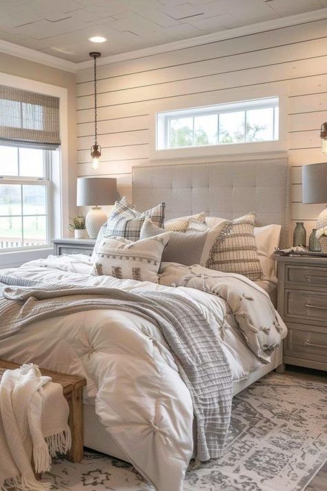 Joanna Gaines Bedroom, Cozy Farmhouse Bedroom, Rustic Farmhouse Bedroom, Farmhouse Bedroom Decor Ideas, Build House, Modern Farmhouse Bedroom, Relaxing Bedroom, Farmhouse Bedroom Decor, Farmhouse Interior