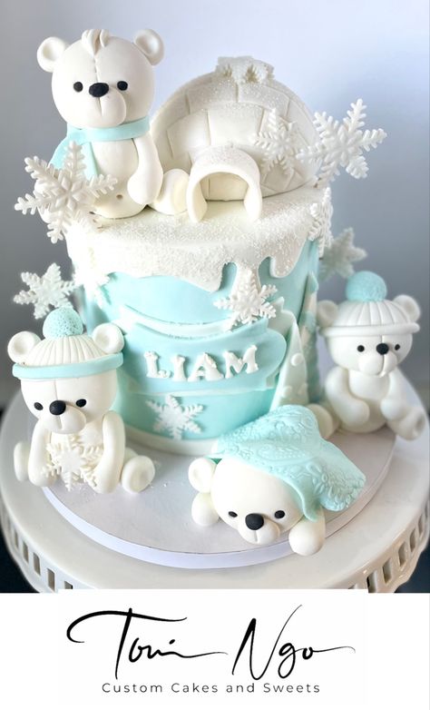 Polar Bear Cakes Ideas, Arctic Cake, Polar Bear Cake, Onederland Cake, Polar Bear Baby Shower, Polar Bear Theme, Bear Baby Shower Cake, Cake Decorating Party, Winter Onederland Party