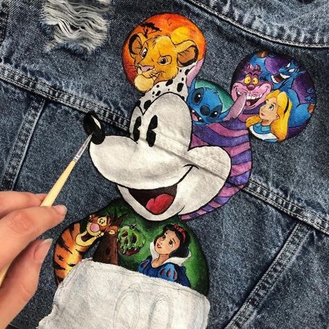 Painted Handbags, Cute Panda Drawing, Denim Pins, Supreme Shoes, Painted Handbag, Mickey Love, Painted Clothes Diy, Custom Painted Shoes, Hand Painted Denim Jacket