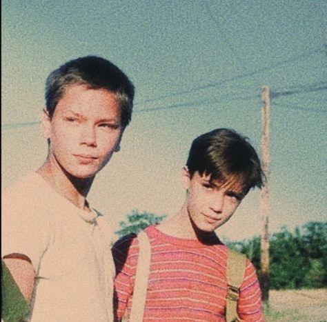 Gordie Lachance, Chris Chambers, Me Icon, Wil Wheaton, River Phoenix, Stand By Me, On Tumblr, Phoenix, Best Friends