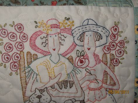 Red Brolly Quilt Patterns Red Brolly, Christmas Fabric Crafts, Embroidery Stitches Beginner, Redwork Embroidery, Hand Embroidery Videos, Embroidery Transfers, Embroidery Patterns Vintage, Hand Embroidery Flowers, Needlepoint Patterns