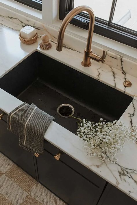 Top down view of the kitchen sink in a organic-modern transitional remodel with brass brizo faucet, a black sink and stylization done by Jennifer Murphy of J. Reiko Design + Co Queen Anne Victorian House, Organic Modern Kitchen, Modern Kitchen Sinks, Gold Faucet, Queen Anne Victorian, Black Kitchen Sink, Bronze Kitchen, Black Faucet, Brass Kitchen Faucet