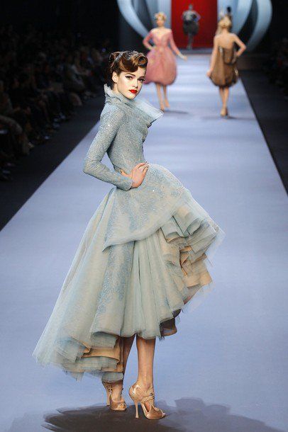 Christian Dior Haute Couture, Look Retro, Dior Haute Couture, فستان سهرة, John Galliano, Gorgeous Gowns, Mode Vintage, Mode Inspiration, Beautiful Gowns