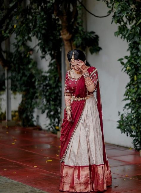 Half Saree Lehenga For Engagement, Indian Saree Draping Styles, Saree Lehenga Designs, Half Saree Poses, Engagement Lehenga Indian, Lehenga Color Combinations, Kerala Dress, South Indian Saree, Kerala Engagement Dress