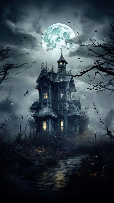 Haunted House Pictures, Life In Russia, Creepy Houses, Karakter Disney, Gothic Fantasy Art, Creepy Pictures, Halloween Artwork, Dark City, 다크 판타지