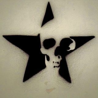 Skull Face, French Girls, Tattoo Stencils, Underarmor Logo, Star Shape, Paw Print Tattoo, Skull Tattoo, Aesthetic Pictures, Batman