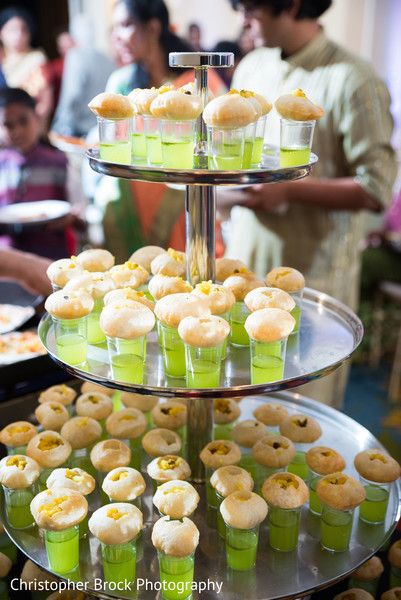 Marriage Food Wedding Ideas, Indian Food Wedding Buffet, Wedding Food Ideas Indian, Chaat Station Wedding, Marriage Food Counter, Pani Puri Station Wedding, Wedding Buffet Indian, Indian Food Serving Ideas Creative, Haldi Food Ideas