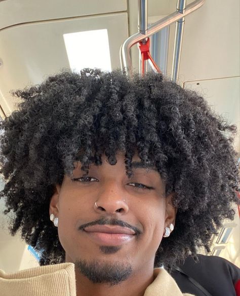 3c Curly Hair Men, Curly Hair Black Men, 3c Curly Hair, Hair Twists Black, Fade Haircut Styles, Afro Hairstyles Men, Black Hair Cuts, Curly Hair Fade, Pelo Afro