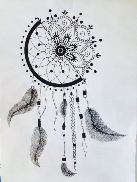 1/2 dream catcher 1/2 mandala Atrapasueños Tattoo, Dotwork Tattoo Mandala, Dream Catcher Drawing, Mandala Dreamcatcher, Zentangle Kunst, Hippie Tattoo, Dream Drawing, Arte Doodle, Kunst Tattoos