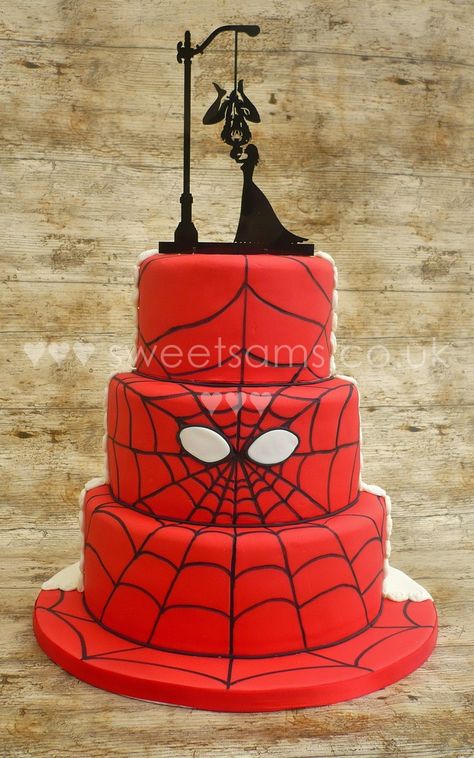 Half and half spiderman and beauty and the beast wedding cake Marvel Wedding Theme, Spiderman Wedding, Avengers Wedding, Beauty And The Beast Wedding Cake, Elegant Wedding Cake Toppers, Marvel Wedding, Zombie Wedding, Comic Book Wedding, Beauty And The Beast Wedding