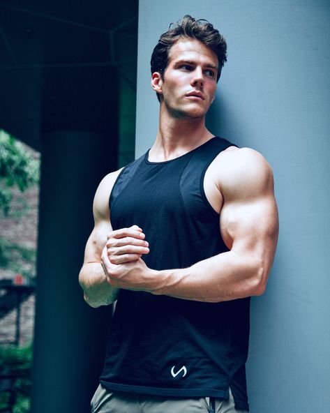 Michael Dean Johnson, Michael Dean, Fitness Trainer, Dean, Muscles, Happy New, Mens Tops, On Instagram, Clothes