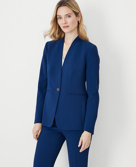 The Petite Long Collarless Blazer in Fluid Crepe Collarless Blazer, Long Sleeve Suit, Knitted Suit, Hip Style, Women's Blazers, Suit Separates, Womens Blazers, Chic Woman, Jacket Women