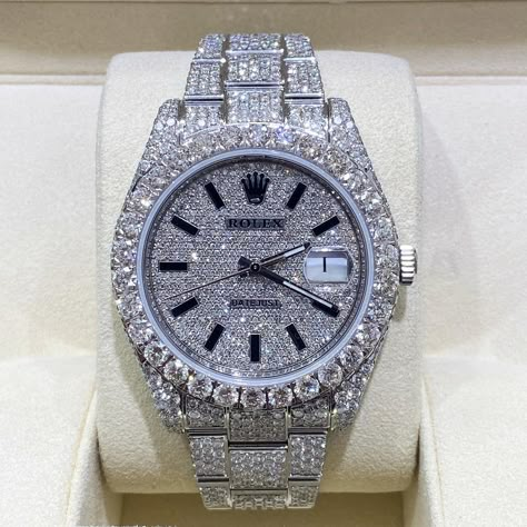 Iced Out Cartier, Bust Down Watch, Men Luxury Lifestyle, Patek Watches, Cartier Watches Mens, Rolex Diamond Watch, Mens Luxury Lifestyle, Rolex Diamond, Crushed Diamonds