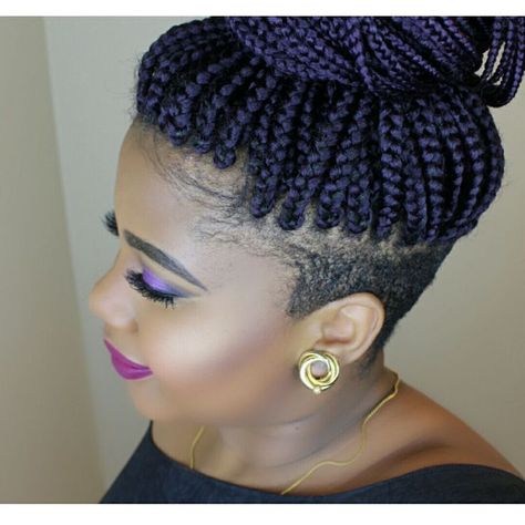 Braids With Shaved Sides, Shaved Side Hairstyles, Mohawk Braid, Mohawks, Makeup Hacks Beauty Secrets, Single Braids, Side Hairstyles, Mohawk Hairstyles, Shaved Sides