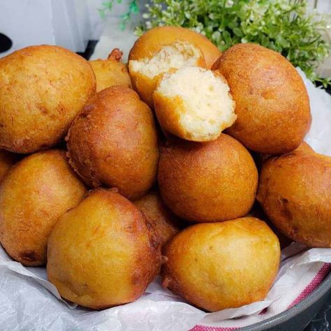 Sweet, moist, crunchy, and soft treats are ready under 30 minutes. Banana fritters are perfect any time of the day. Banana Fritters Recipe, Banana Uses, Banana Fritters, Fritters Recipe, Overripe Bananas, Fritter Recipes, Banana Milk, Time Of The Day, Gluten Free Flour