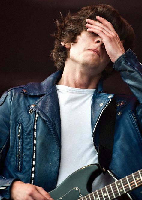 2011 Alex Turner, Alex Turner 2011 Era, Early Sias Alex Turner, Alex Turner 2011, Rockstar Bf, Alex Arctic Monkeys, The Last Shadow Puppets, Blue Leather Jacket, Last Shadow