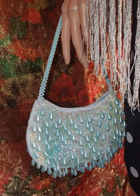 Peter Pan Kostüm, Mermaid Core, Crocheted Bags, Beaded Bag, Fancy Bags, Beaded Purses, Pretty Bags, Beaded Bags, Cute Bags